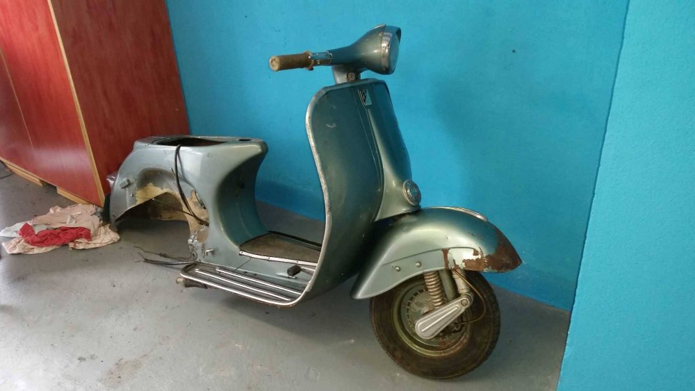 Scooters-Vespa-vbb1t-1961e.jpg