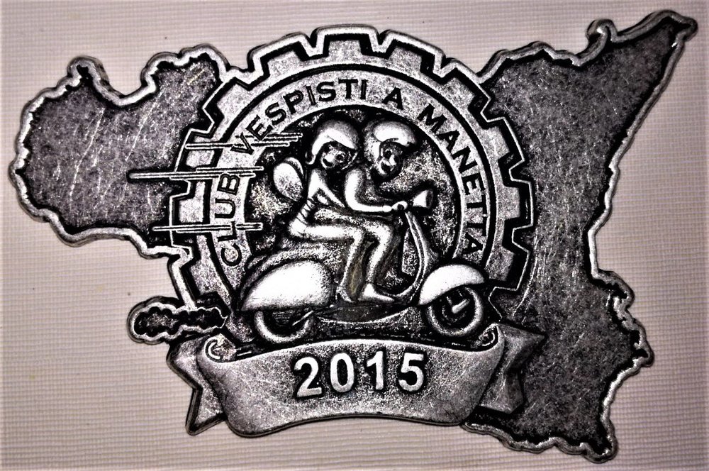 2015 Vespisti a manetta.jpg